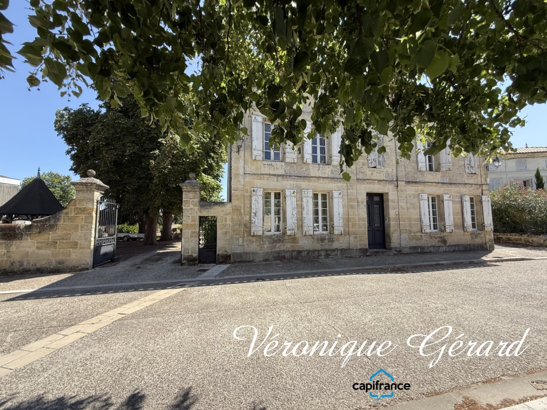 Maison à vendre, 252m², Sainte-Terre