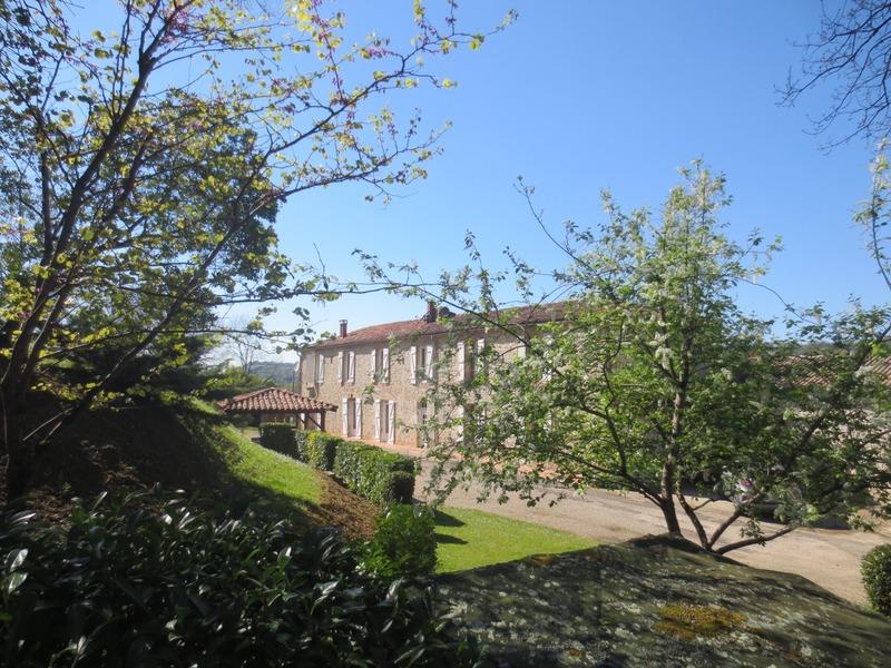 Maison à vendre, 345m², Clermont-Dessous