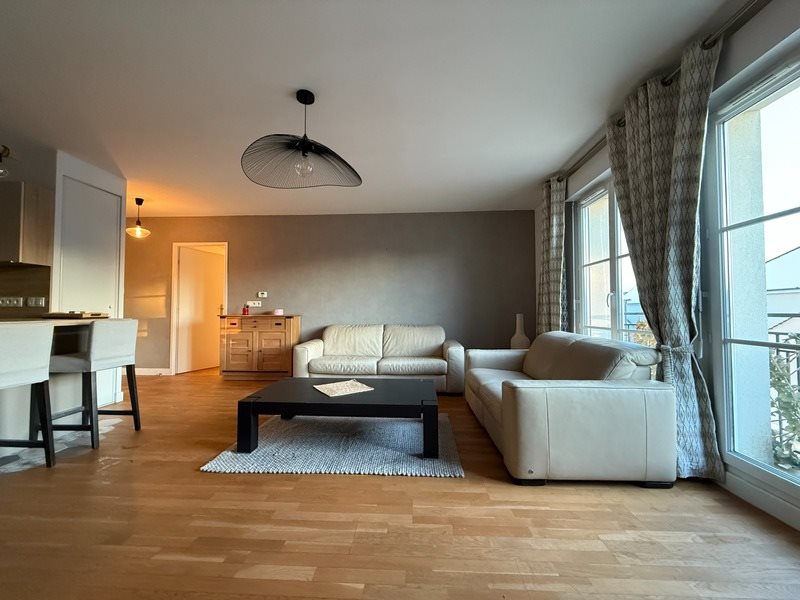 Appartement à louer, 70m², Neauphle-le-Château