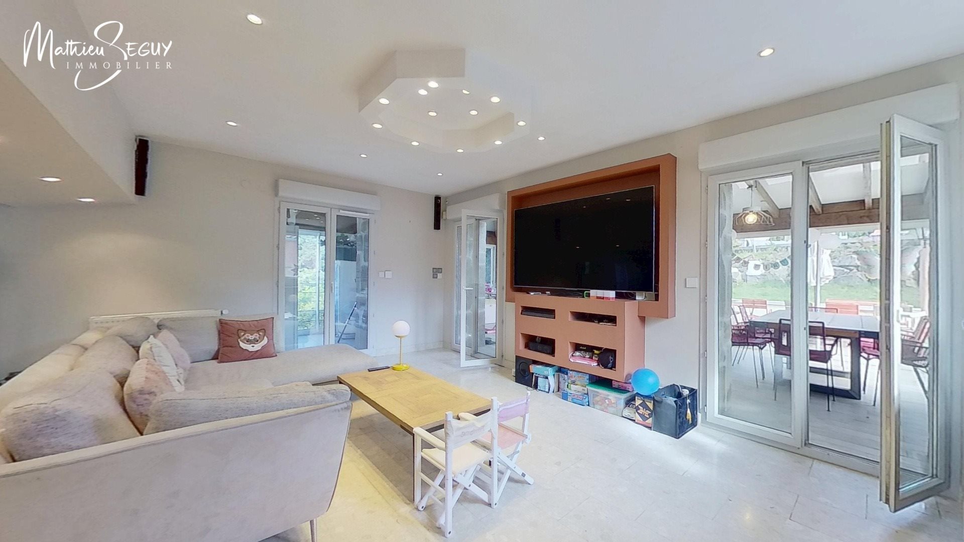Maison à vendre, 149m², Soucieu-en-Jarrest