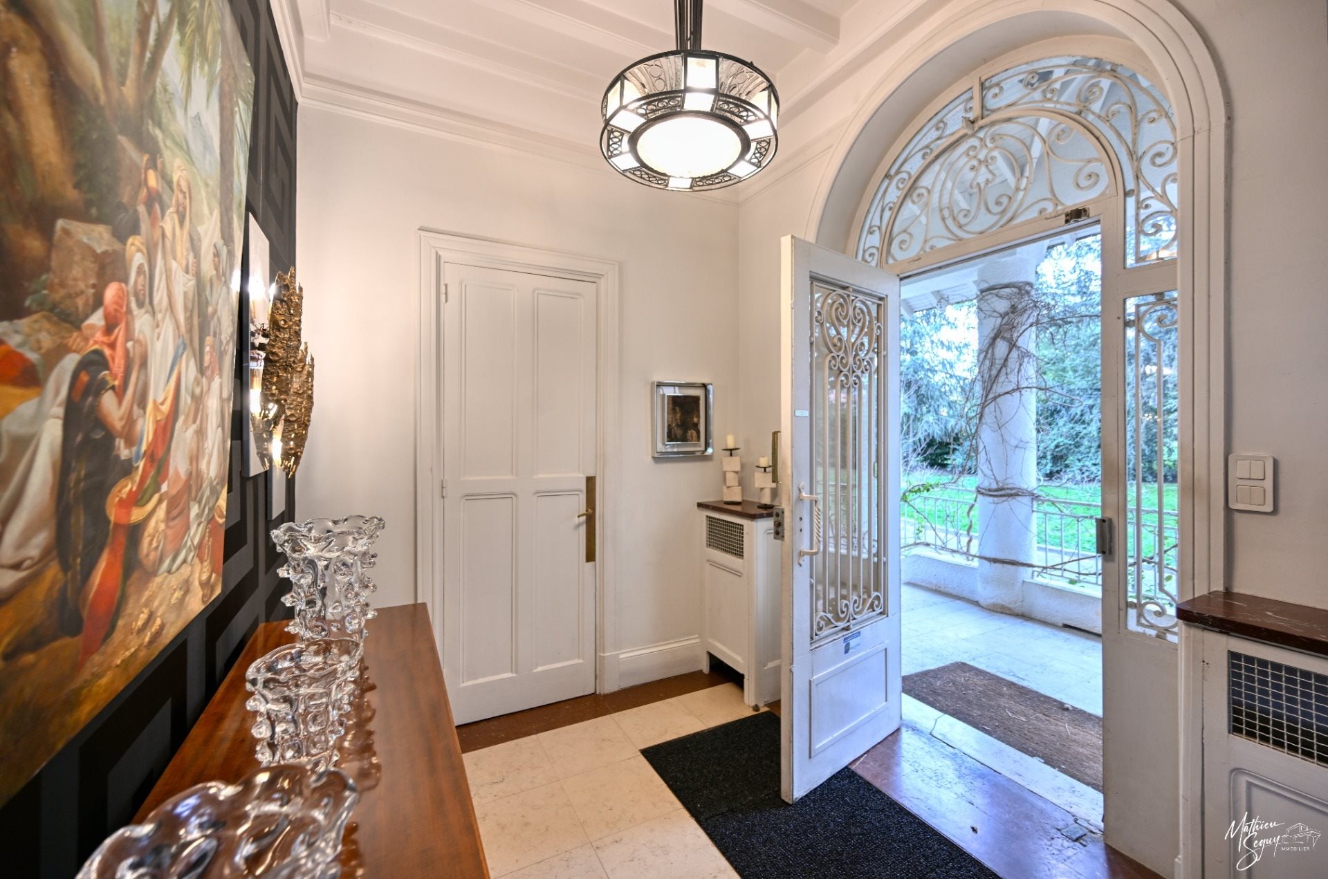 Maison à vendre, 525m², Chazelles-sur-Lyon