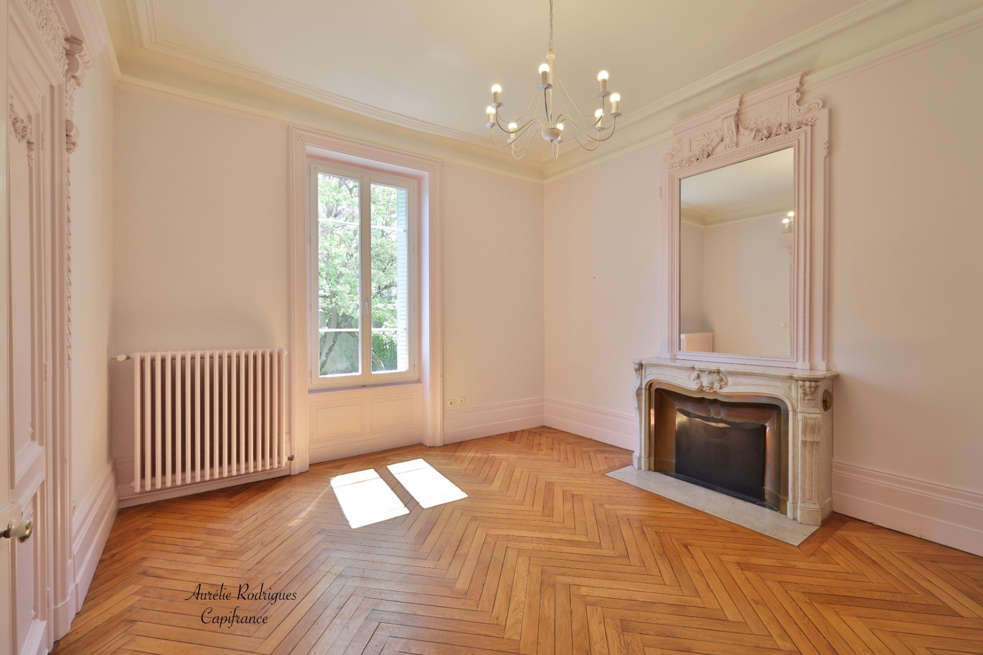 Maison à vendre, 370m², Bourg-en-Bresse