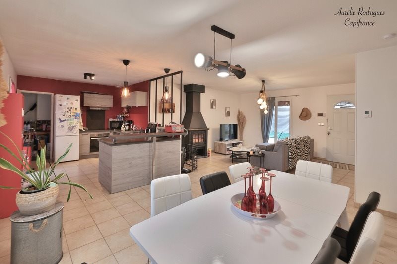 Maison à vendre, 115m², Boz