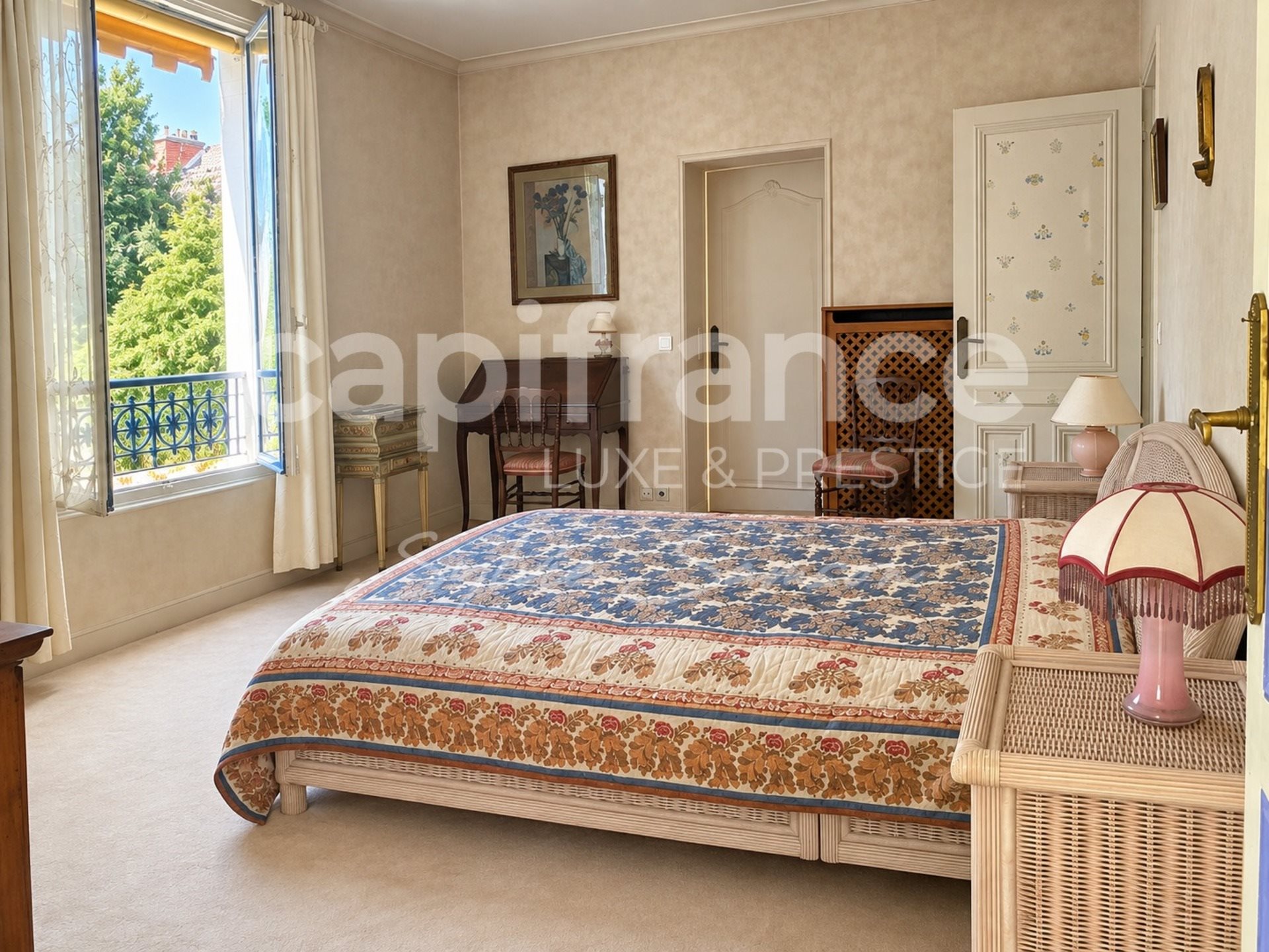 Maison à vendre, 380m², Mantes-la-Jolie