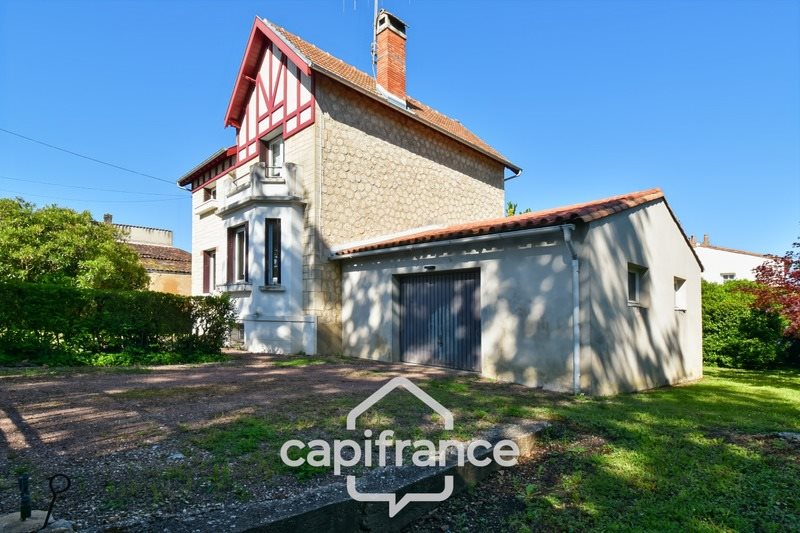 Maison à vendre, 104m², Saint-Jean-d'Angély