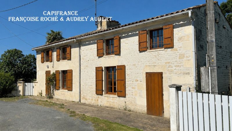 Maison à vendre, 219m², Nieul-lès-Saintes