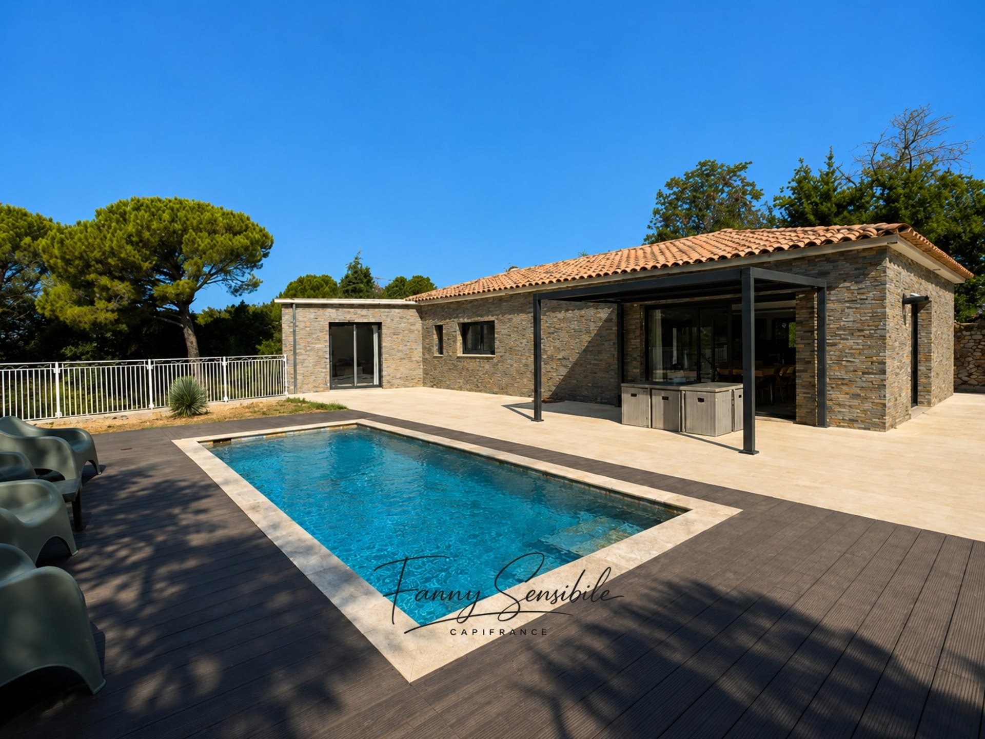 Maison à vendre, 140m², Saint-Maximin-la-Sainte-Baume