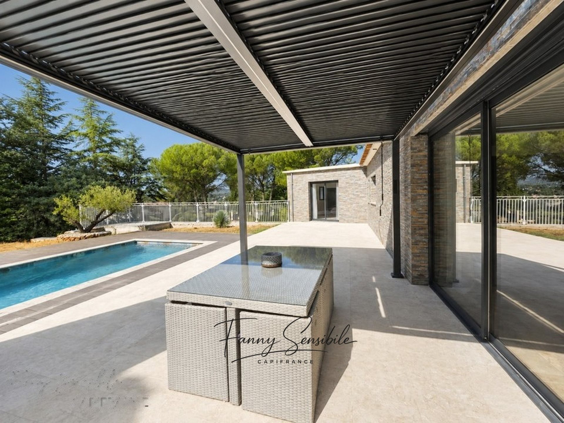 Maison à vendre, 140m², Saint-Maximin-la-Sainte-Baume