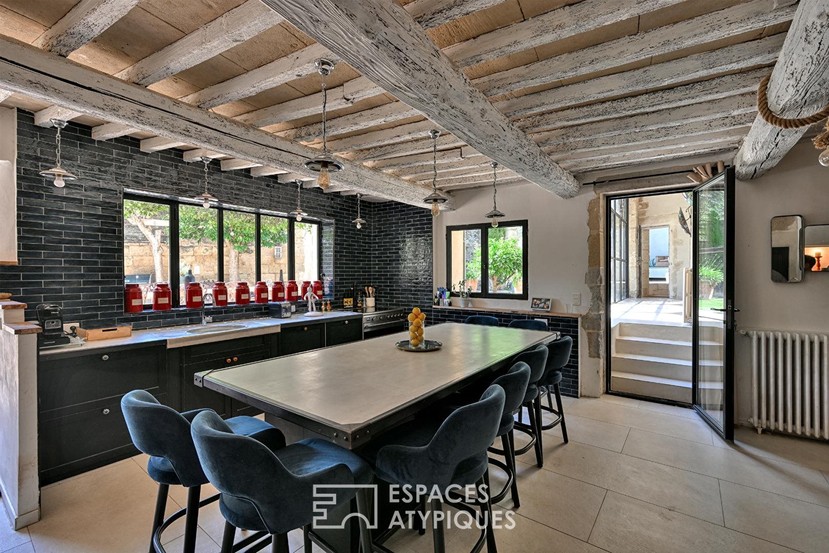 Maison à vendre, 300m², Saint-Laurent-d'Aigouze