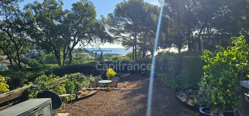 Maison à vendre, 61m², Saint-Raphaël