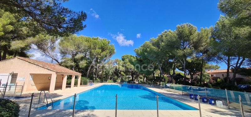 Maison à vendre, 61m², Saint-Raphaël