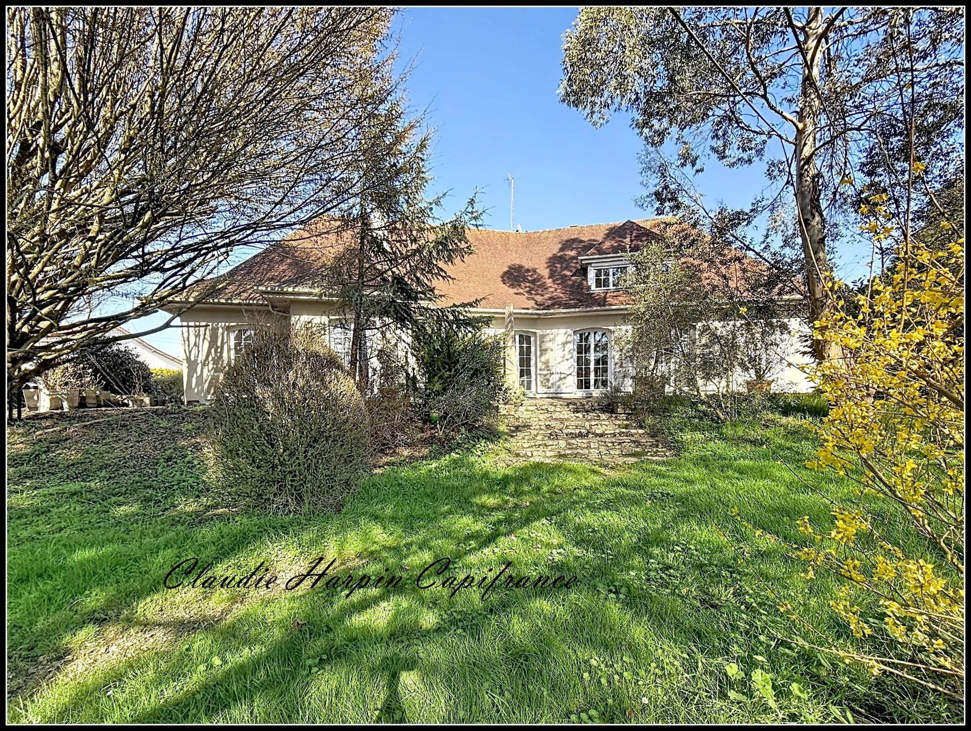 Maison à vendre, 220m², Châtillon-sur-Thouet
