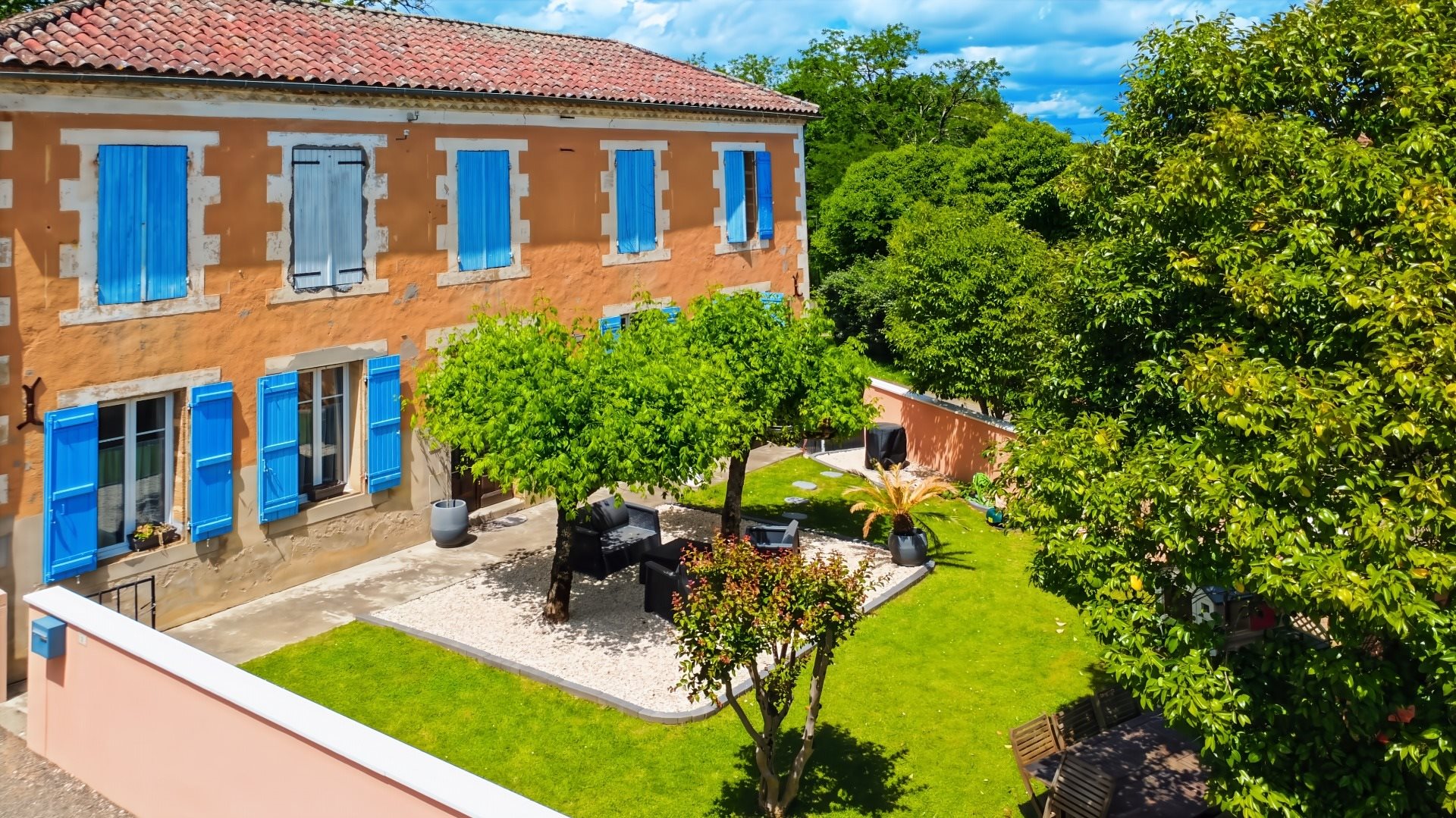 Maison à vendre, 240m², Ayzieu