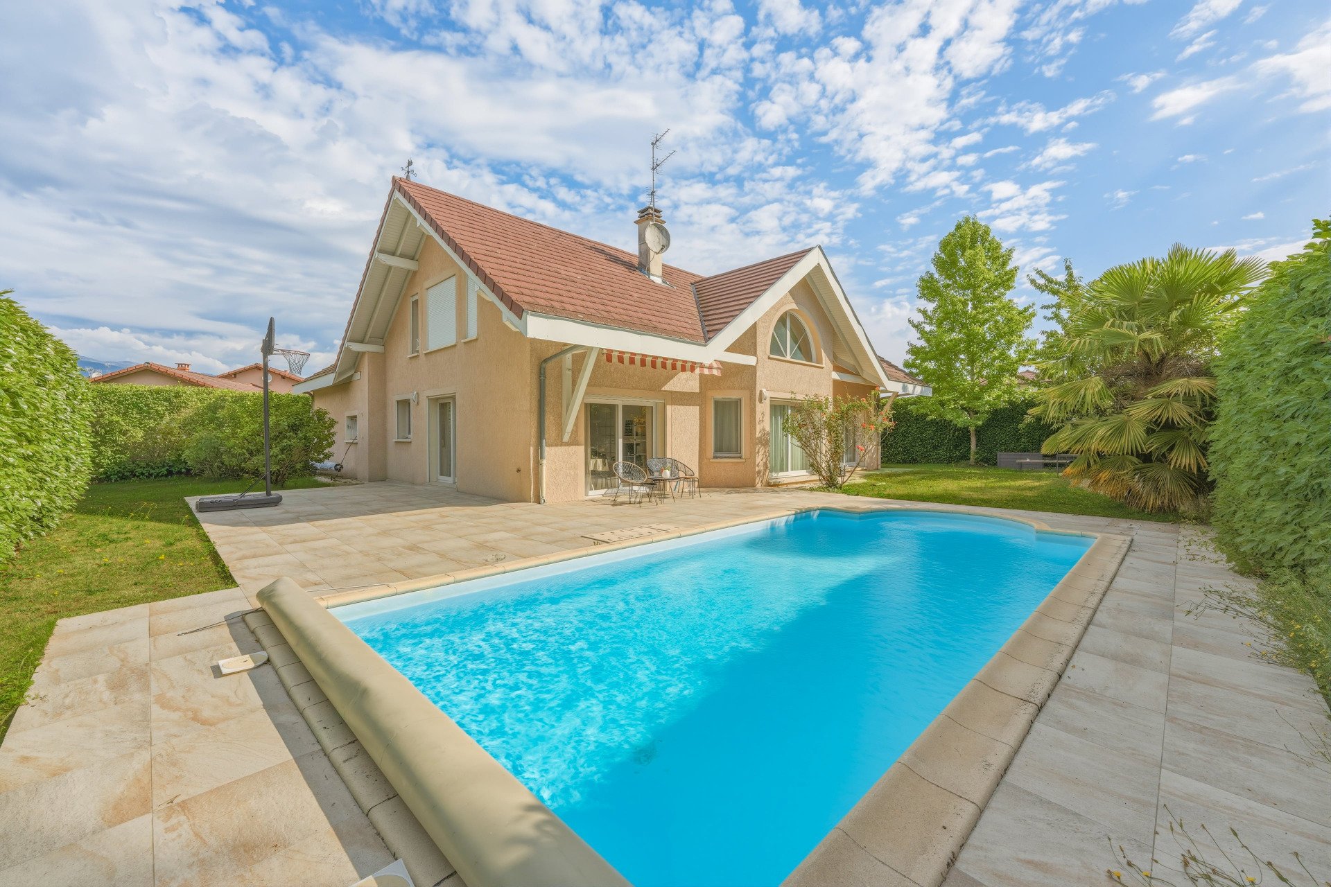 Maison à vendre, 256m², Ornex