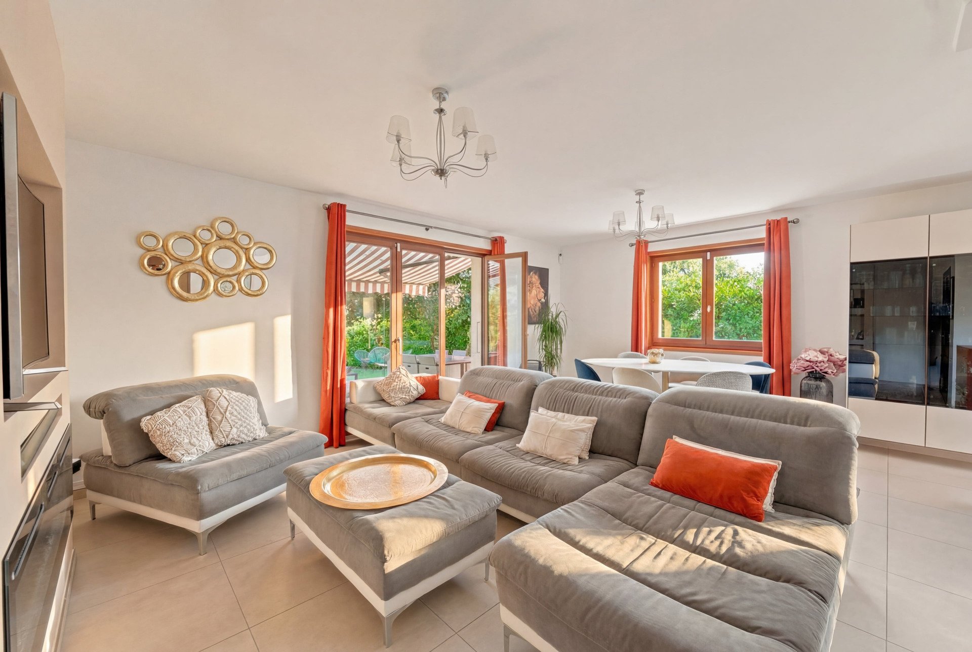 Maison à vendre, 221m², Prévessin-Moëns