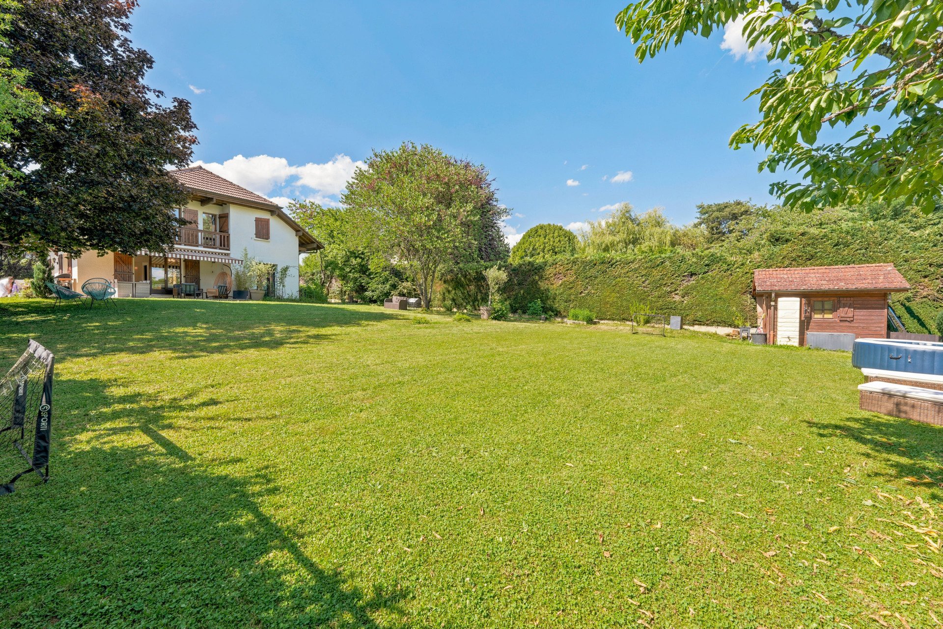 Maison à vendre, 221m², Prévessin-Moëns