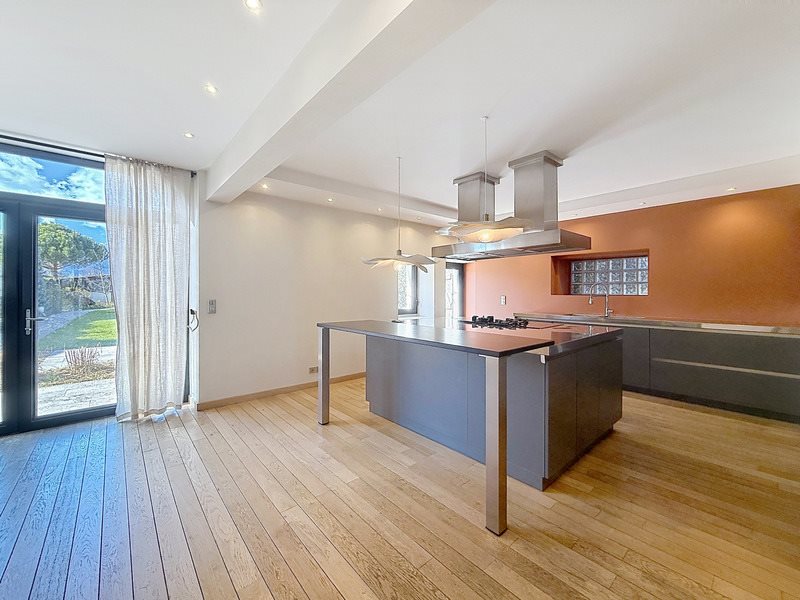 Maison à vendre, 322m², Ornex