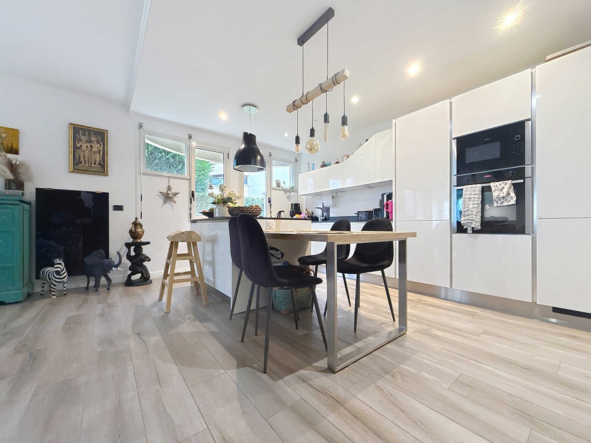 Appartement à vendre, 134m², Ferney-Voltaire