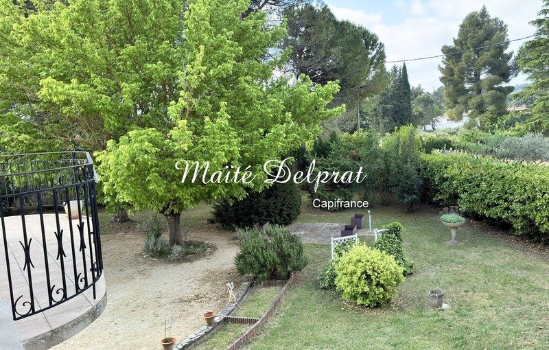 Maison à vendre, 221m², Mazan