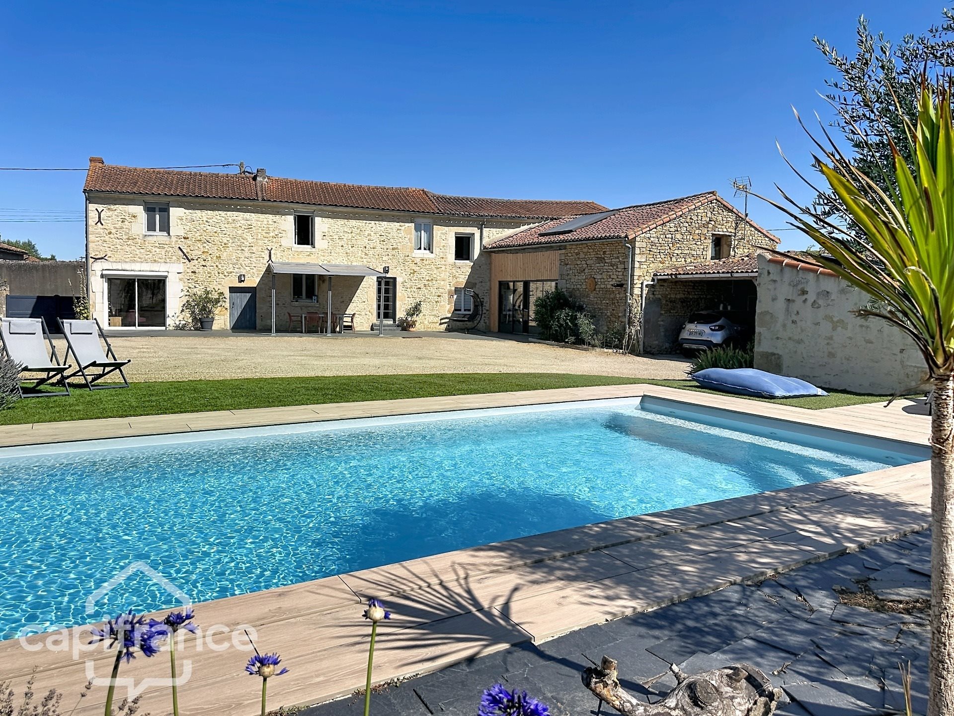 Maison à vendre, 210m², Sainte-Verge