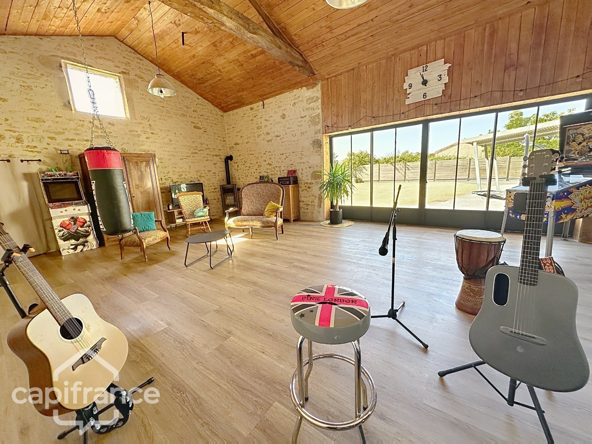 Maison à vendre, 210m², Sainte-Verge
