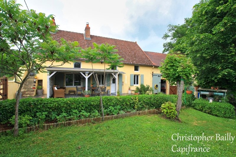Maison à vendre, 122m², Bert