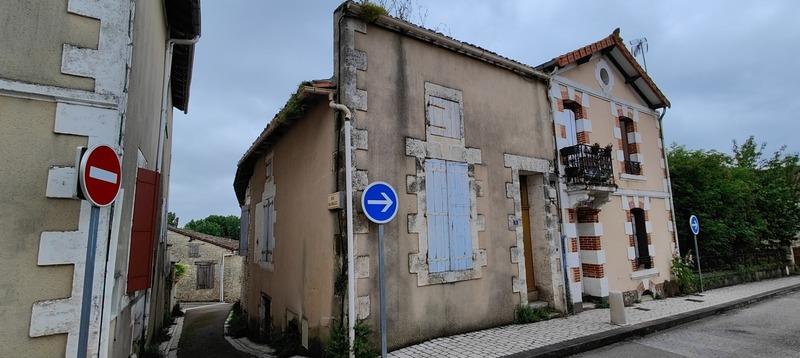 Maison à vendre, 52m², Saint-Amant-de-Boixe