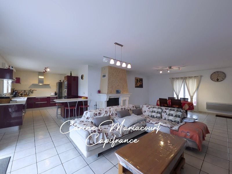 Maison à vendre, 127m², Fomperron