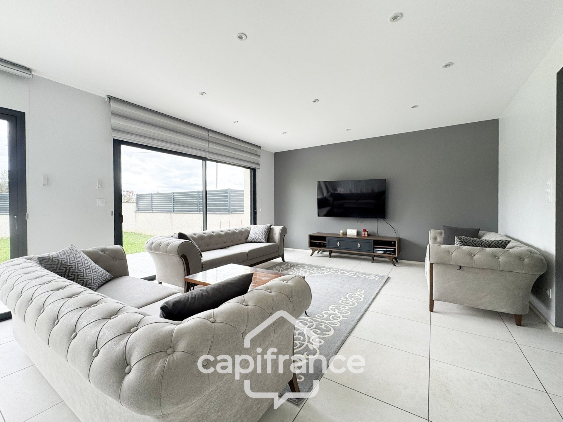 Maison à vendre, 275m², Clonas-sur-Varèze