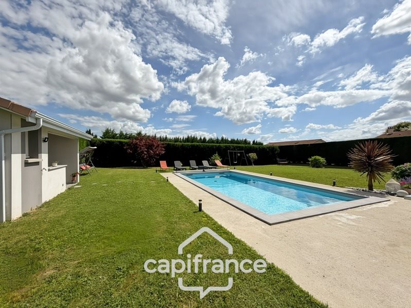 Maison à vendre, 103m², Bougé-Chambalud