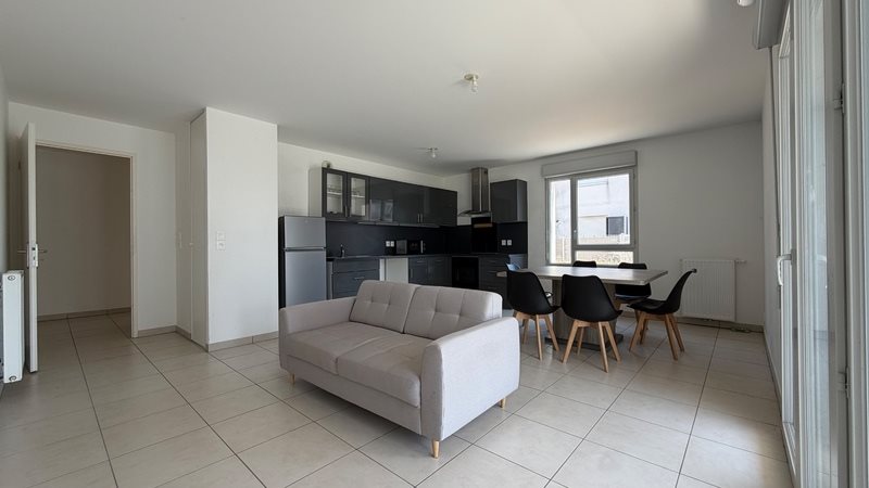 Appartement à louer, 66m², Bordeaux