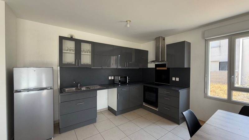 Appartement à louer, 66m², Bordeaux