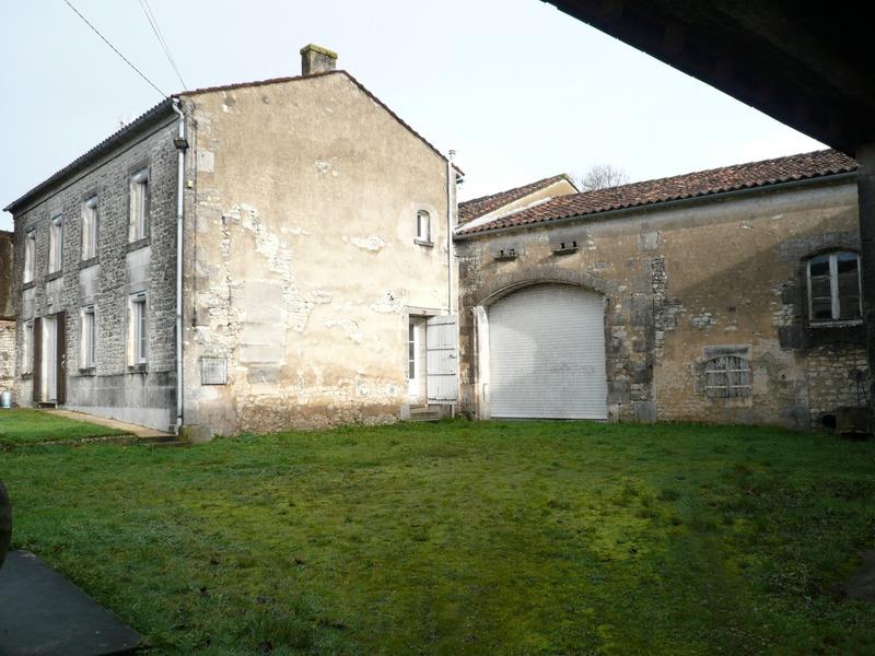 Maison à vendre, 122m², Segonzac