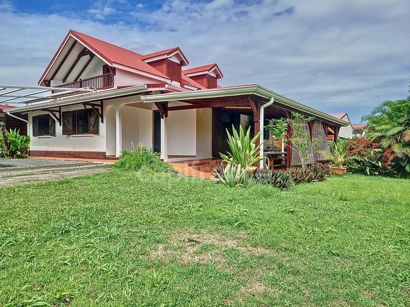 Maison à vendre, 152m², Capesterre-Belle-Eau