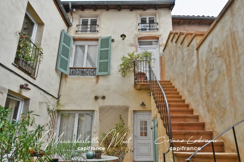 Maison à vendre, 121m², Mâcon