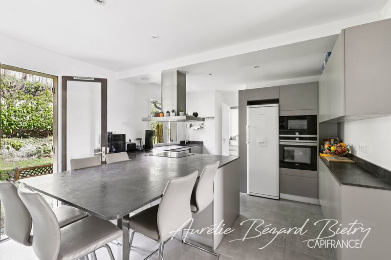 Maison à vendre, 181m², Vaucresson