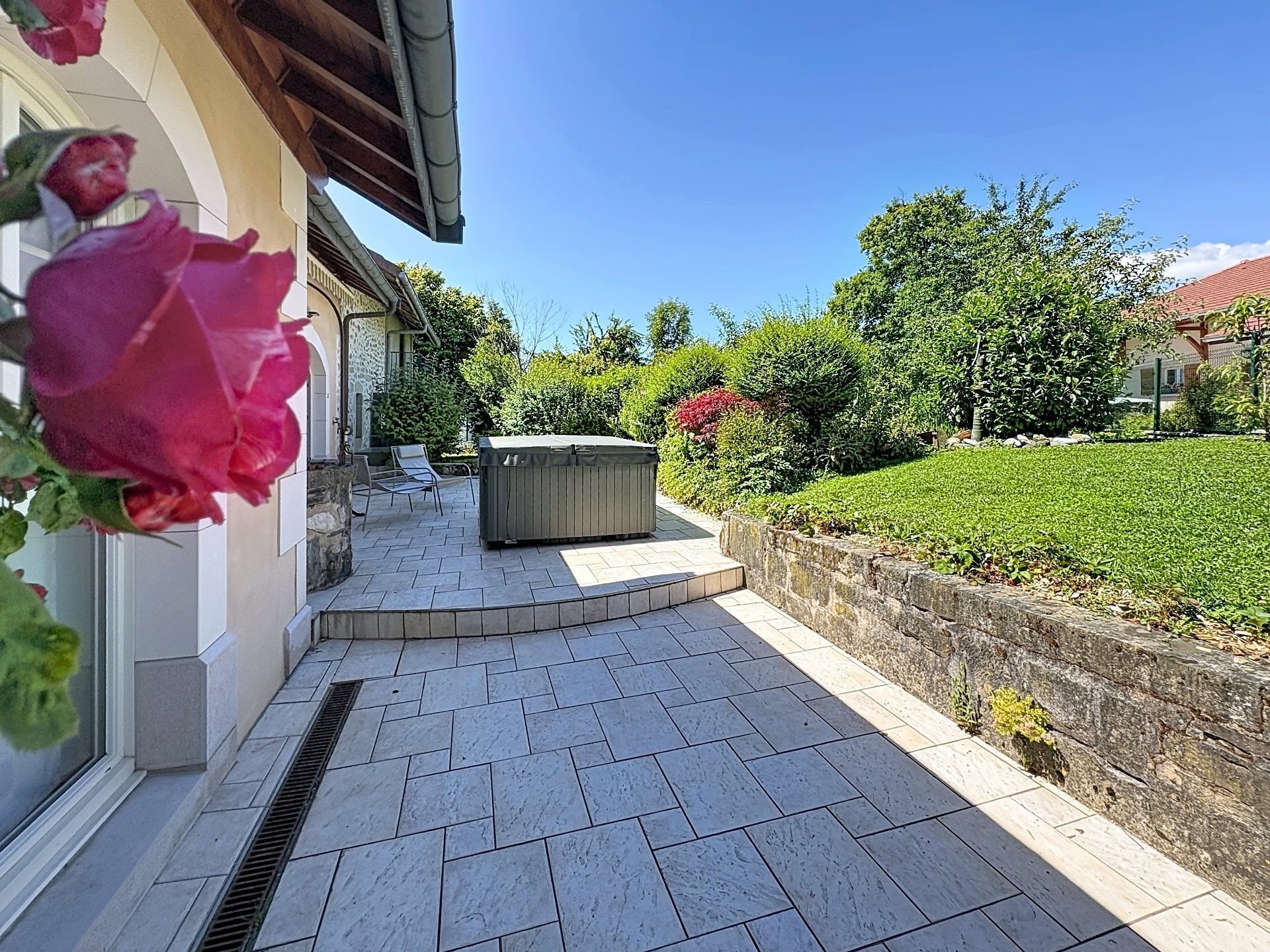 Maison à vendre, 214m², Cernex