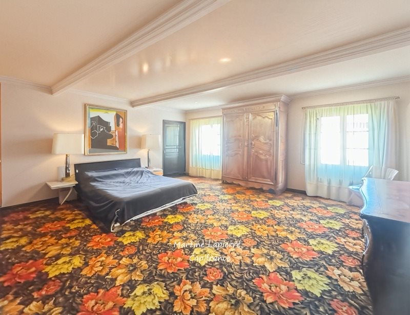 Maison à vendre, 220m², Saint-Just-la-Pendue