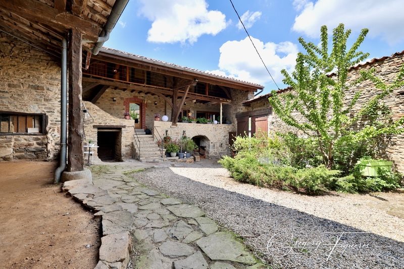 Maison à vendre, 220m², Larajasse