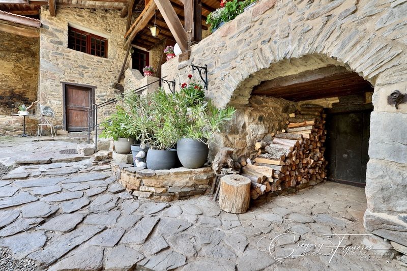 Maison à vendre, 220m², Larajasse