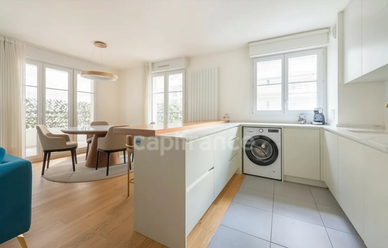 Appartement à vendre, 80m², Courbevoie