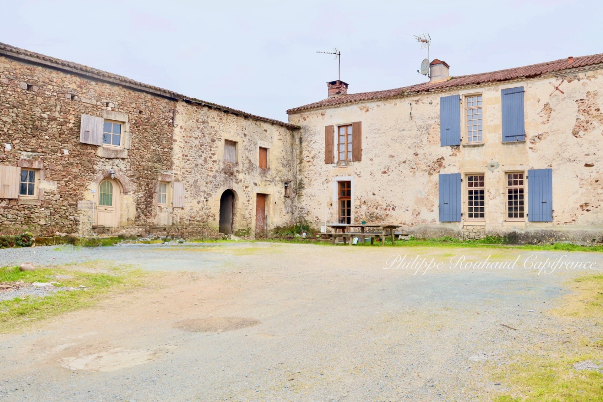 Maison à vendre, 245m², Mervent