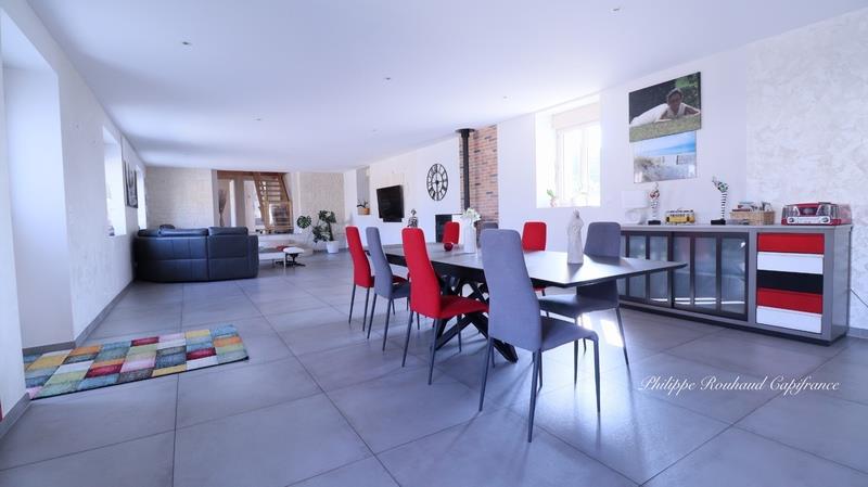 Maison à vendre, 250m², Saint-Hilaire-des-Loges