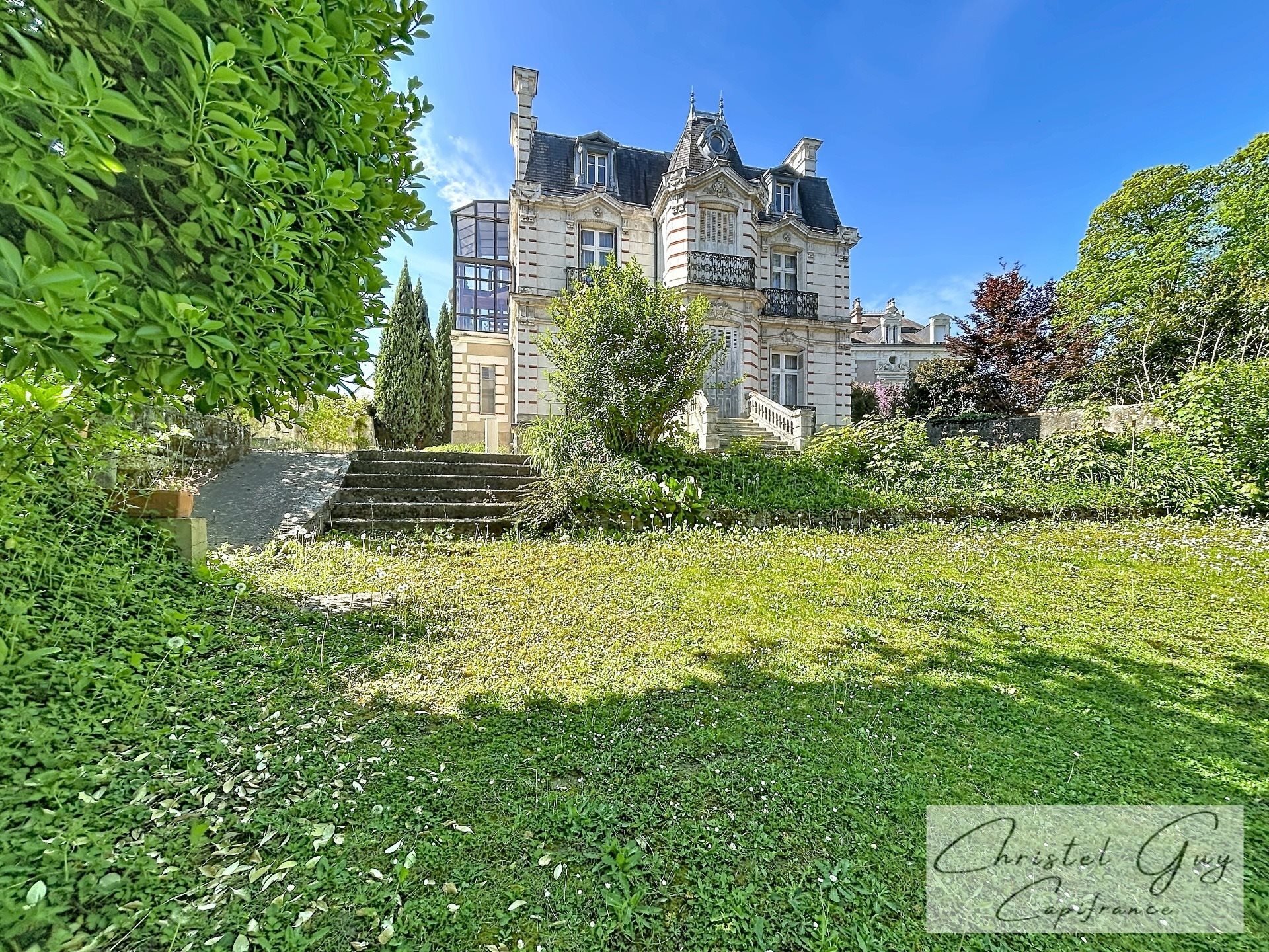 Maison à vendre, 337m², Montval-sur-Loir