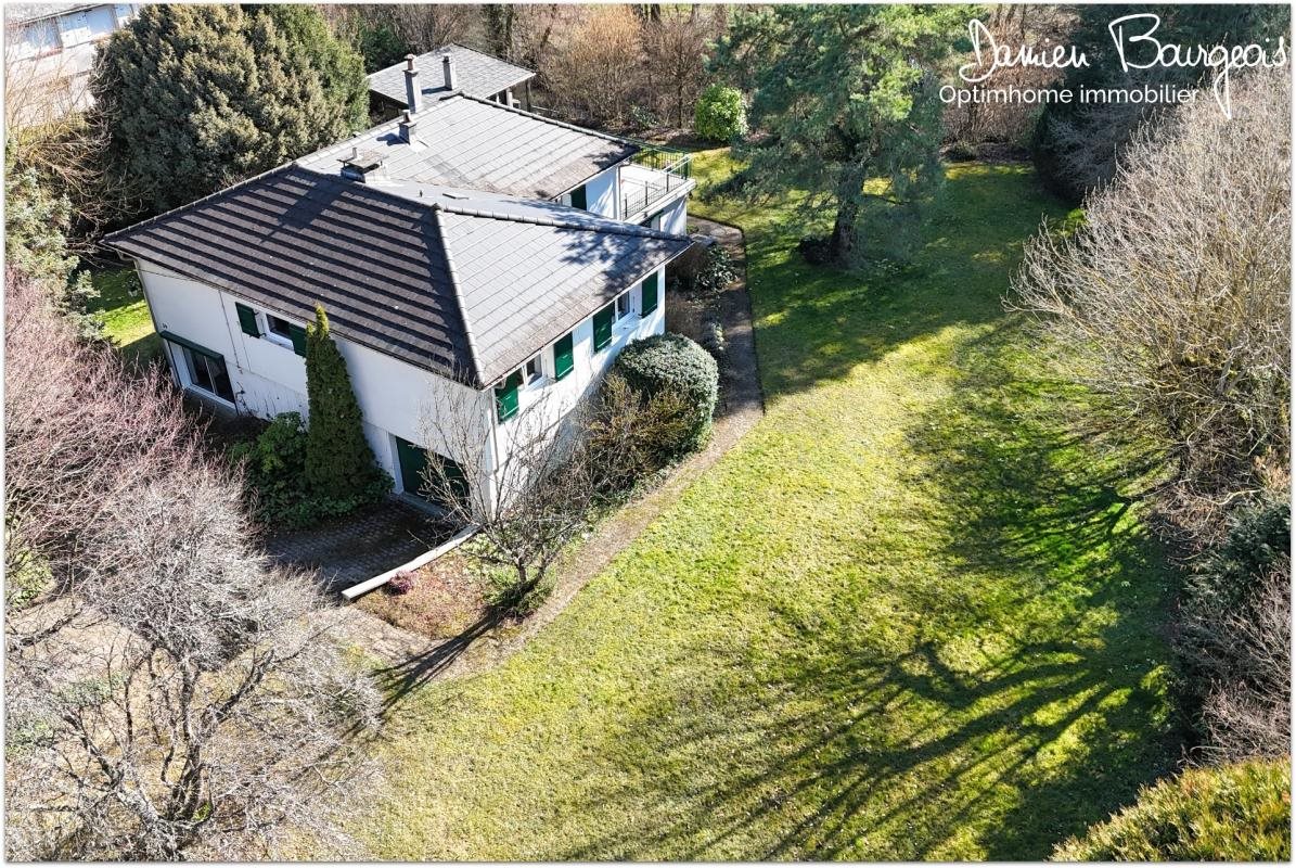 Maison à vendre, 171m², Saint-Genis-Pouilly