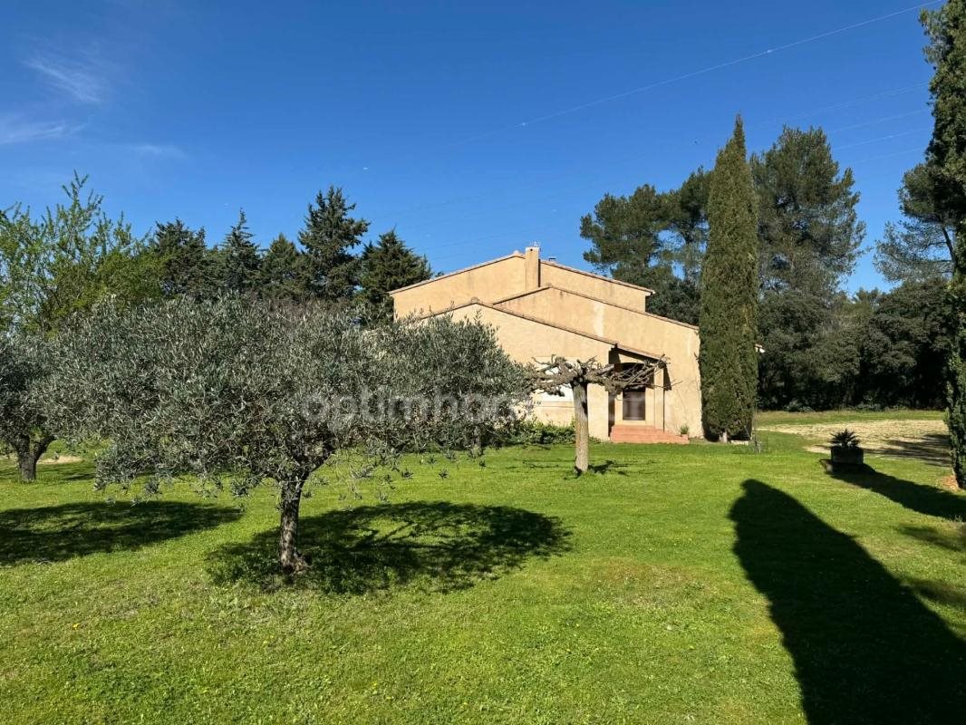 Maison à vendre, 150m², Eygalières