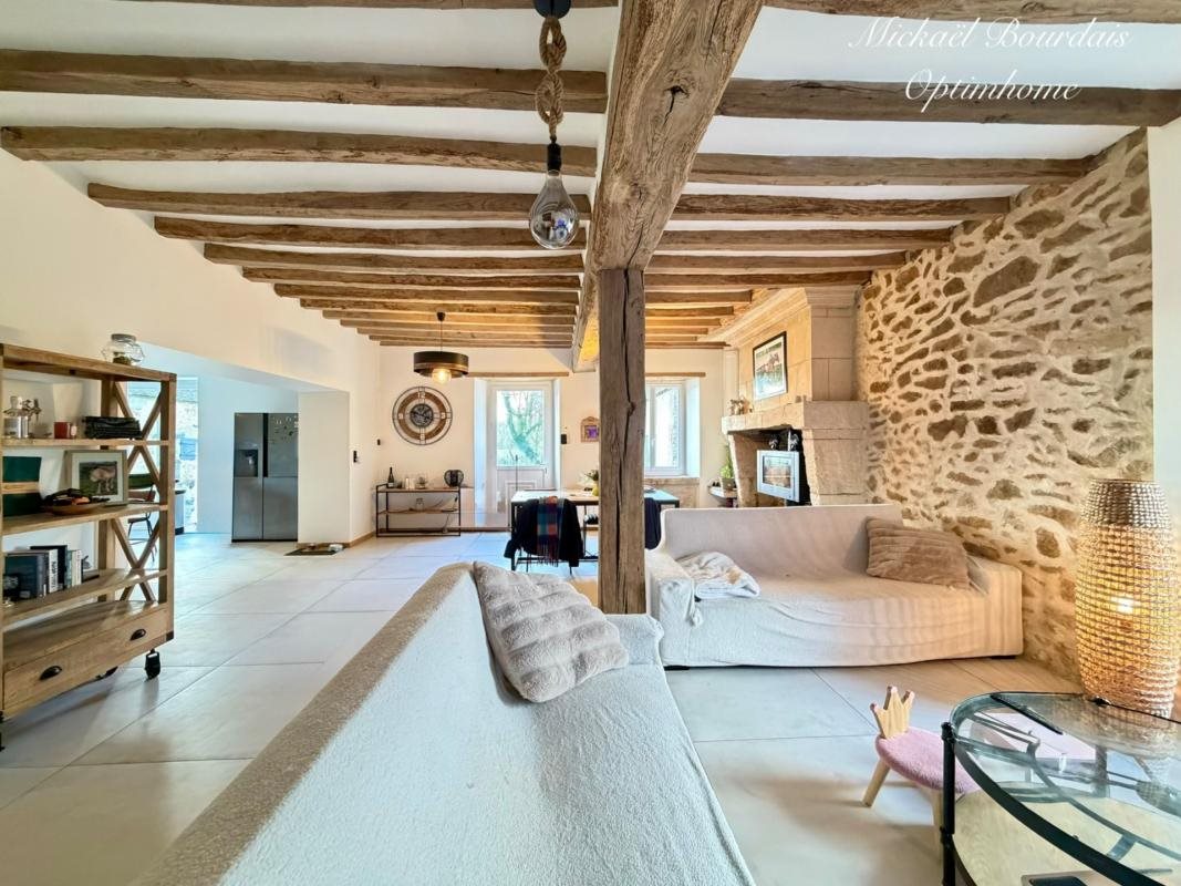 Maison à vendre, 222m², Luché-Pringé
