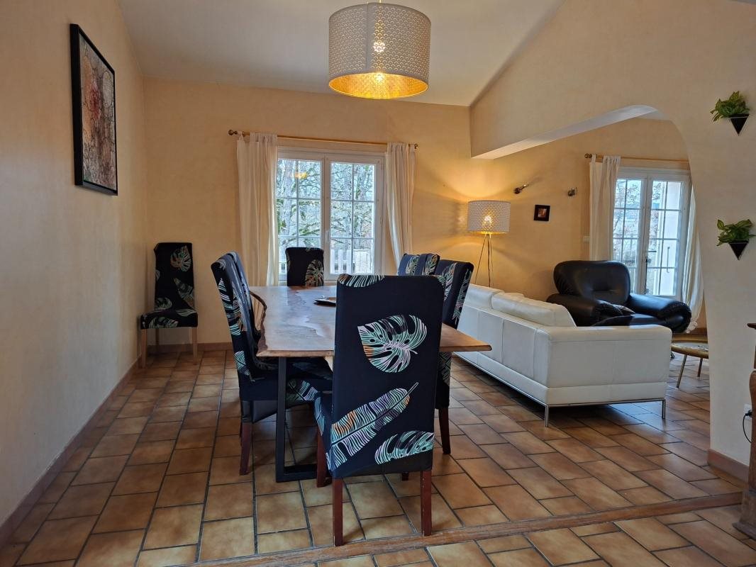 Maison à vendre, 220m², Aiglun
