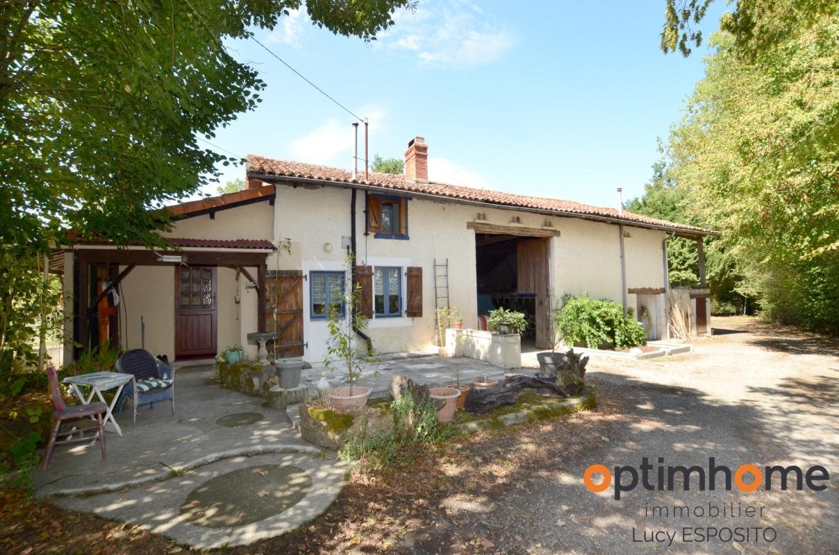 Maison à vendre, 113m², Chabanais