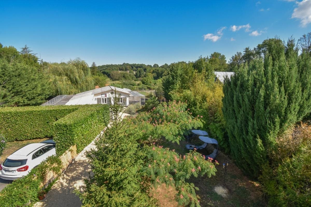 Maison à vendre, 212m², Champagne-Mouton